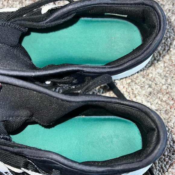 Adidas Equipment running athletic shoes 8.5 - Picture 15 of 15